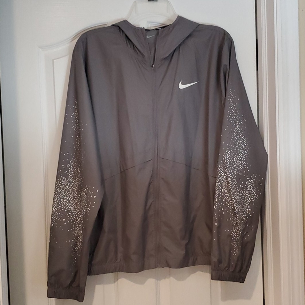 NWOT Nike hooded jacket XL